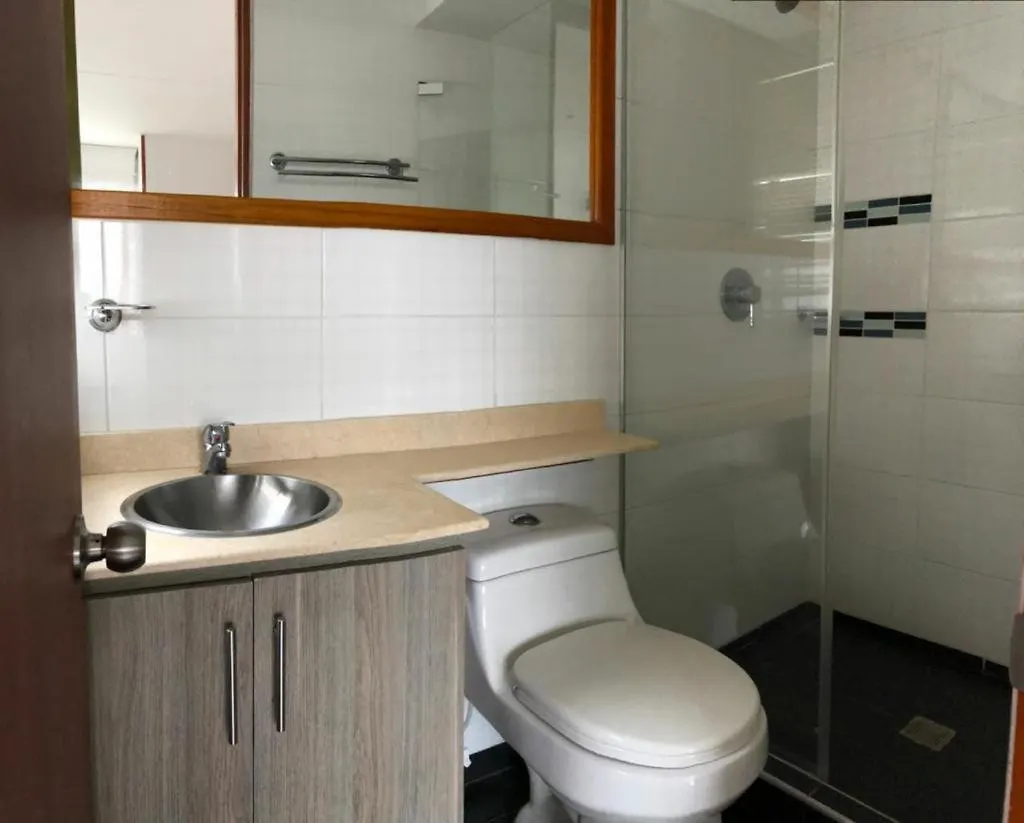 קאלי Habitacion Excelente Ubicacion Sur Y Servicio De Parqueadero בית אירוח